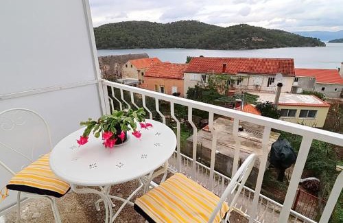Polace Apartamento | Apartments Nodilo - Comfort One Bedroom Apartment with Balcony and Sea View Apt 3