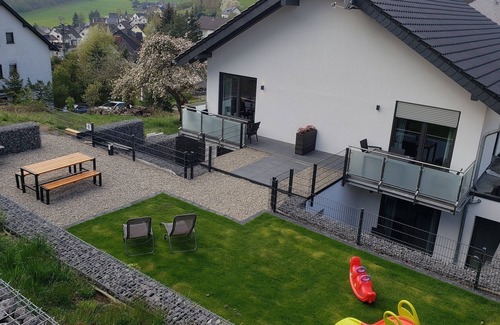 Volkesfeld Apartamento | Apartments on the Aeppelsberg (time out)