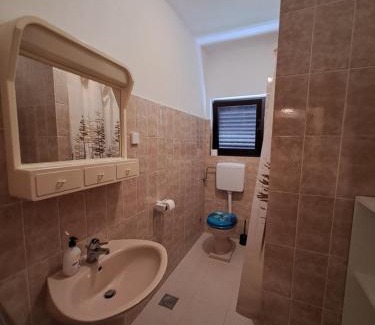 Sucuraj Casa | Apartments Piacun