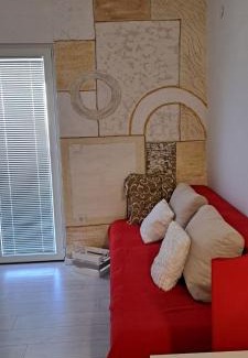 Rab Town Apartamento | Apartments R&E