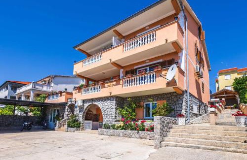 Cizici Apartamento | Apartments Rose