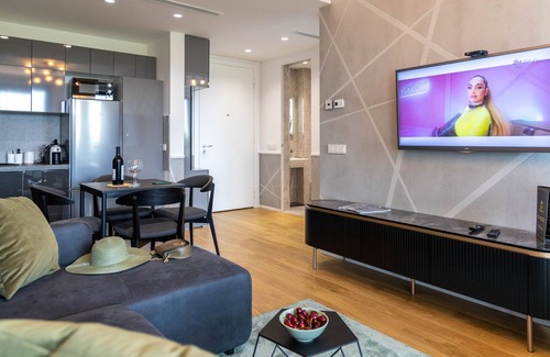 Novi Beograd Apartamento | Apartments Royal - Sakura Park