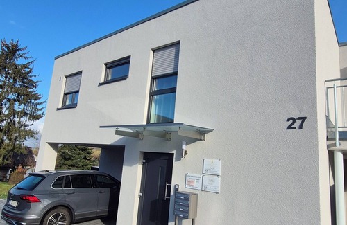 Sondelfingen Apartamento | Apartments Seibel double/twin room with balcony