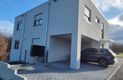 Sondelfingen Apartamento | Apartments Seibel double/twin room with balcony