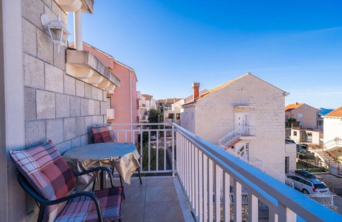 Cavtat Apartamento | Apartments Senjo - One Bedroom Apartment with Balcony with Sea View (Apartman 1)