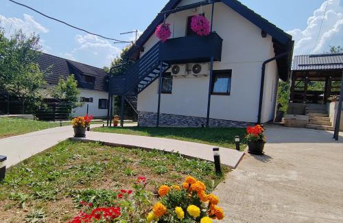Poljanak Apartamento | Apartments Sertic 4 stars