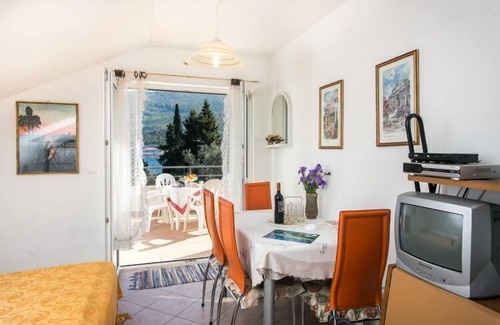 Zaton Apartamento | Apartments Tramonto - One Bedroom Apartment with Balcony and Sea View