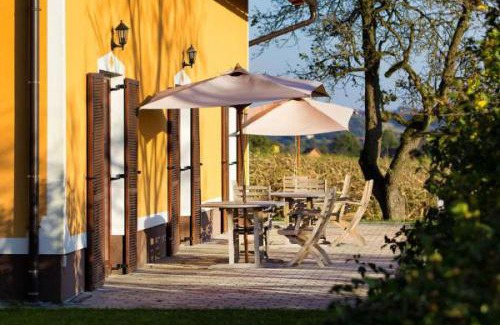 Ljutomer Apartamento | Apartments - Turistična kmetija Vrbnjak