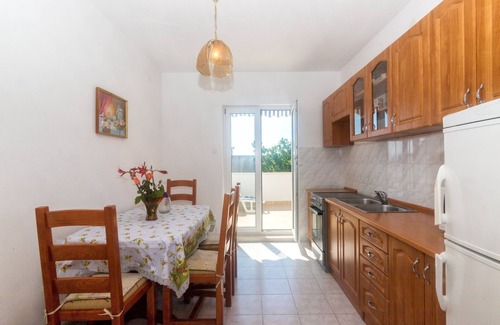 Businci Apartamento | Apartamentos Vinka (38131-A1) - Okrug Gornji (Ciovo)