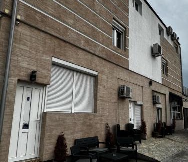 Sabac Apartamento | Apartments Vila Brzi & Beka