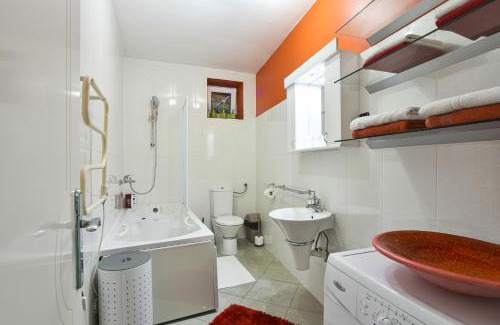 Mladenovac Apartamento | Apartments Villa Graf
