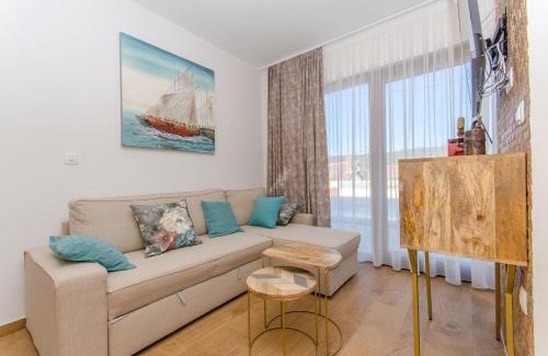 Veliki Drvenik Apartamento | Apartments Villa LA