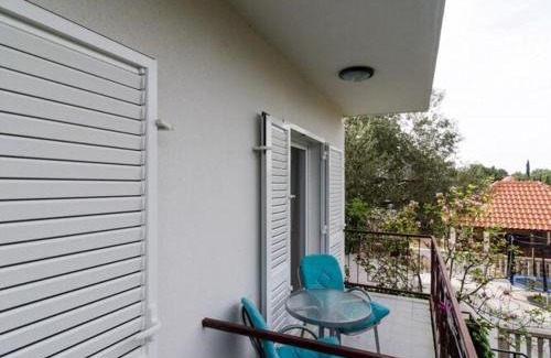 Trpanj Apartamento | Apartments Villa Nikol - Two Bedroom Apartment with Balcony and Sea View APT 7