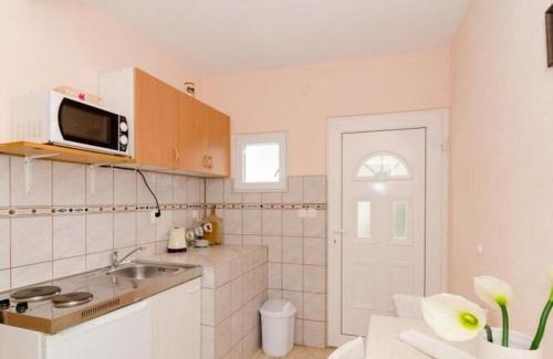 Trpanj Apartamento | Apartments Villa Nikol - Two Bedroom Apartment with Balcony and Sea View APT 7