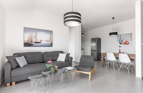 Solin Apartamento | Apartments Villa Salona Sky - Superior Two Bedroom Apartment with Balcony