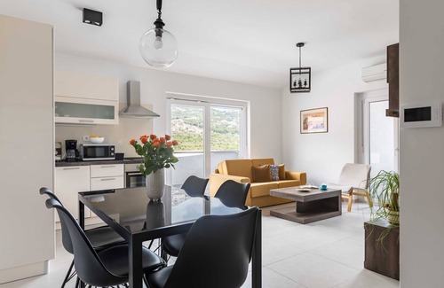 Solin Apartamento | Apartments Villa Salona Sky