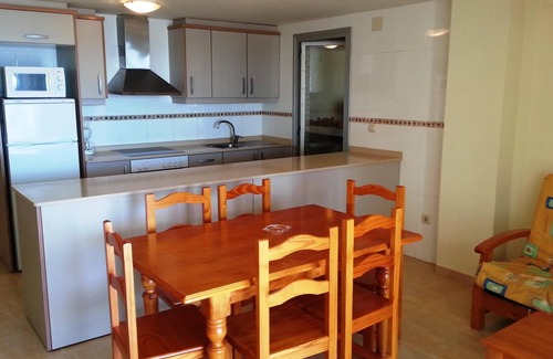 Peniscola Apartamento | Apartamentos con piscina, en primera línea de mar. Ref. Pompeya-46