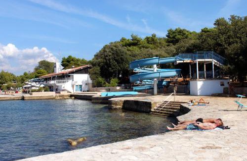 Vrsar Apartamento | Apartments with WiFi Vrsar, Porec - 17473