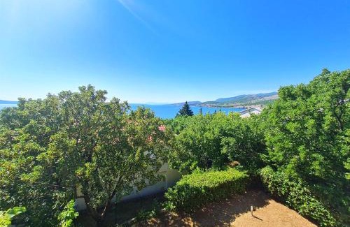 Klenovica Apartamento | Apartments Zelena oaza