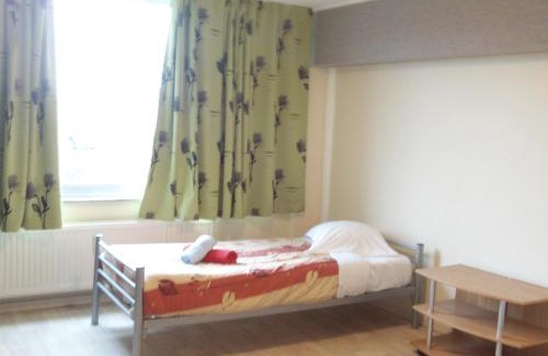 Charleroi Apartamento | Apartotel Des Jardins De La Fontaine Qui Bout