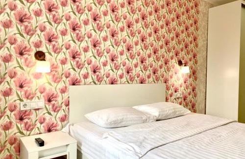 Poltava Apartamento | ApartPoltava Вишукані апартаменти, 2-ОКРЕМІ КІМНАТИ, квартира в НОВОМУ будинку, Банківський ЧЕК
