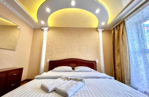 Sukhinovka Apartamento | ApartPoltava ДВОКІМНАТНІ апартаменти, до 6 спальних місць, кутова ванна, КОРПУСНИЙ ПАРК, документи для відрядження