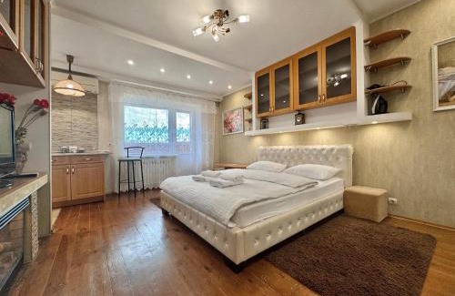 Podil Apartamento | ApartPoltava Стильна квартира біля Білої Альтанки, серце Полтави