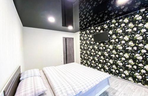 Sukhinovka Apartamento | ApartPoltava 2 ОКРЕМІ кімнати, новобудова, ДВА великих ліжка ЦЕНТР, КОРПУСНИЙ САД