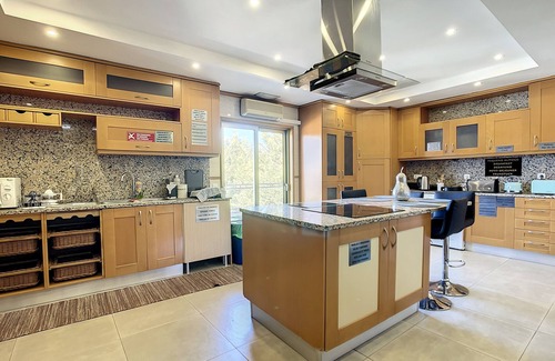 Alvor Cama Y Desayuno | Aparts & Suites summer cascade Alvor