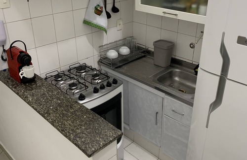 Copacabana Apartamento | Ape 200 Metros da Praia e Metrô