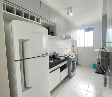 Botucatu Apartamento | APE 201 - Cama King, WiFi, Garagem Coberta, Portaria 24h, Centro