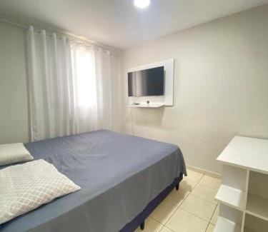 Botucatu Apartamento | APE 201 - Cama King, WiFi, Garagem Coberta, Portaria 24h, Centro