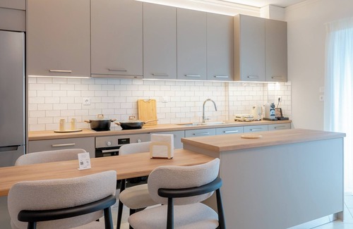 Kinosargous Apartamento | Apeiron Athena Residences