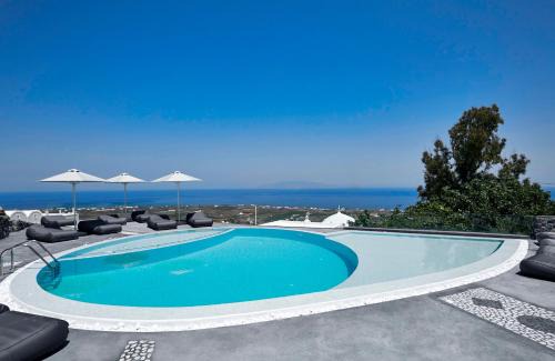 Finikia Hotel | Aperanto Suites