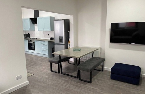 Sunderland Casa | Apex Living NE - Carnegie House 4 Bed House
