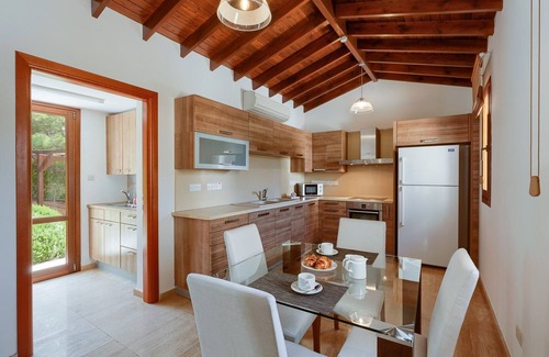 Aphrodite Hills Villa | Villas superiores Aphrodite Hills | Villa Superior 0135 | Aire Acondicionado | 5 Dormitorios | Papho