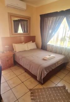 Mahikeng Casa | Apollo Guest House