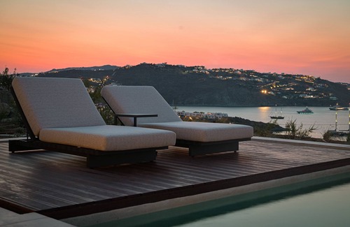 Agios Ioannis Villa | Apollo Yard - Helios Villa, a breathtaking fusion of nature and design.