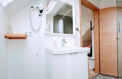 Hofn Casa | Apotek Guesthouse
