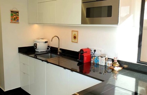 Plateau - Mont-Valerien Apartamento | App/3ch/wifi/defense/parkinggratuit/terrasse100m2