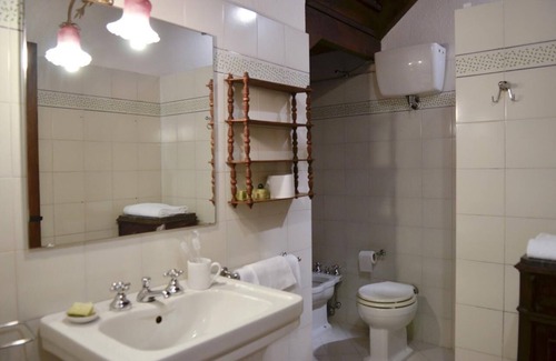 San Pietro a Cegliolo Apartamento | APP. GIRASOLE x4 Beautiful farmhouse surrounded by nature, with swimming pool just 3 km from Cortona