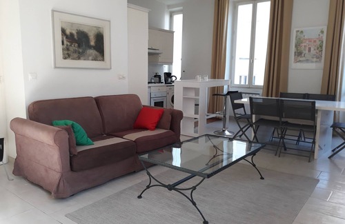 Cannes City Centre Apartamento | App Grands Volumes 3 mn à Pied Mer,croisette, Sncf Séjour 2ch 6 Couchages