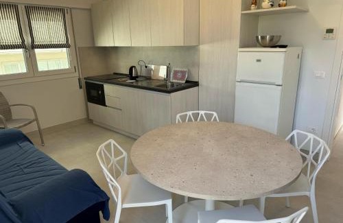 Lido di Jesolo Apartamento | App4rent Villa Zanetti - Appartamenti con spiaggia privata frontemare