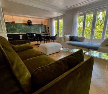 Les Halles - Valliere Apartamento | Apparemment luxueux niché dans les arbres