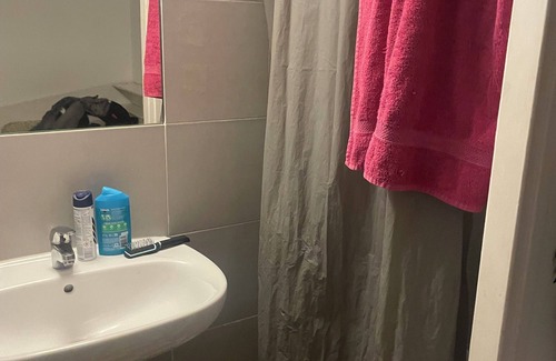 Villeneuve-les-Avignon Apartamento | apparently