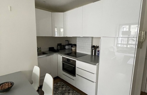 Porte-Dauphine Apartamento | Apparently Les Belles Feuilles