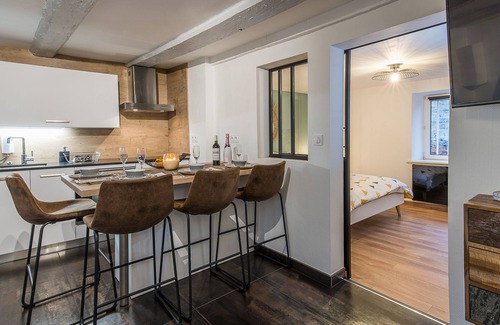 Selestat Apartamento | ⭐Appart 4 pers design & cosy au Coeur de Selestat ⭐ Jardin