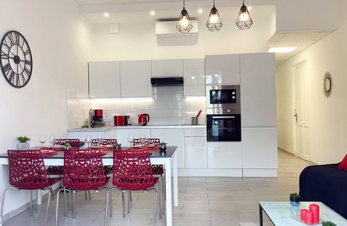 Lourdes Apartamento | Appartement Stella-Apartamento-Apartamento-Baño en la habitacion-Vista a la M...