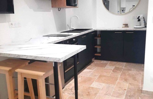 Tulette Apartamento | Studio n°2-Estudio-Moderno-Baño con ducha-Terraza