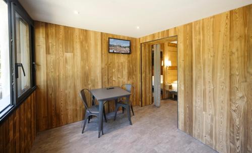 Foix Apartamento | APPART-HOTEL DU LAC